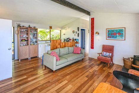 Photo of property in 11 Kowhai Place, Tuateawa, Coromandel, 3583