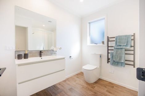 Photo of property in 9 Pinedale Parade, Milson, Palmerston North, 4414