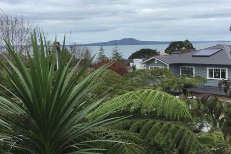 Photo of property in 10a Oban Road, Browns Bay, Auckland, 0630