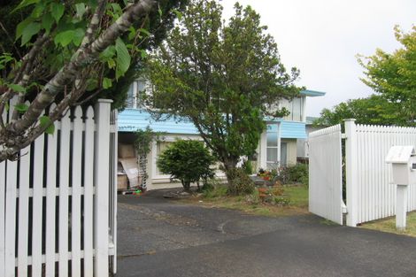 Photo of property in 147 Coronation Road, Hillcrest, Auckland, 0627
