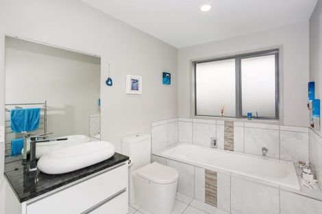 Photo of property in 1 Kilbryde Crescent, Pokeno, 2402