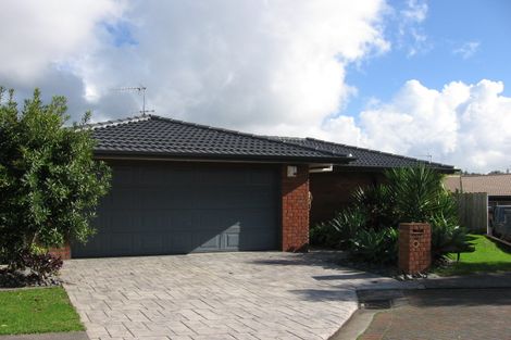Photo of property in 16 Adelphi Place, Albany, Auckland, 0632
