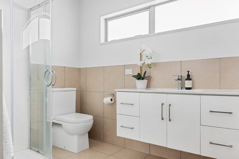 Photo of property in 2/670 Ferry Road, Woolston, Christchurch, 8023