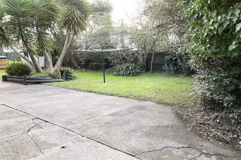 Photo of property in 39 Bodi Place, Te Atatu South, Auckland, 0610