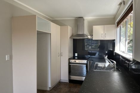 Photo of property in 10 Laurent Place, Kingston, Wellington, 6021