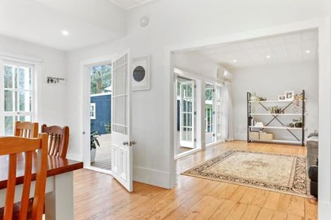 Photo of property in 29 Taupaki Road, Taupaki, Henderson, 0782