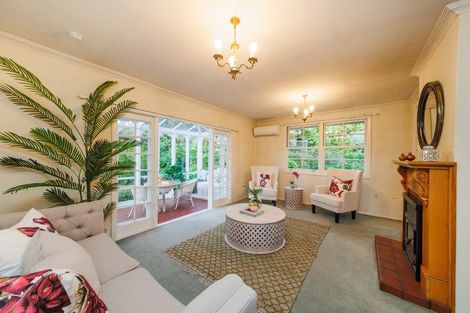 Photo of property in 85 Te Awe Awe Street, Hokowhitu, Palmerston North, 4410
