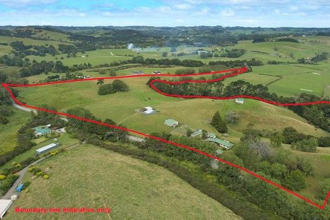 Photo of property in 88 Rapson Road, Kaukapakapa, 0871