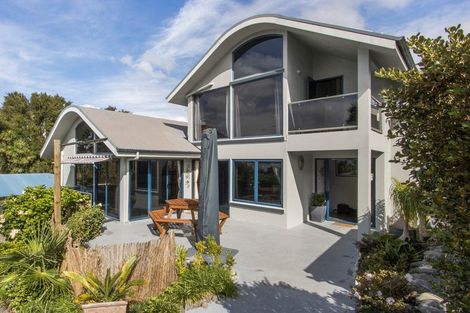 Photo of property in 28 Owen Place, Omokoroa, 3114