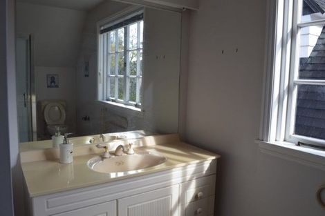 Photo of property in 96 Point View Drive, East Tamaki Heights, Auckland, 2016