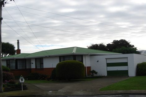 Photo of property in 9 Esk Place, Mosgiel, 9024