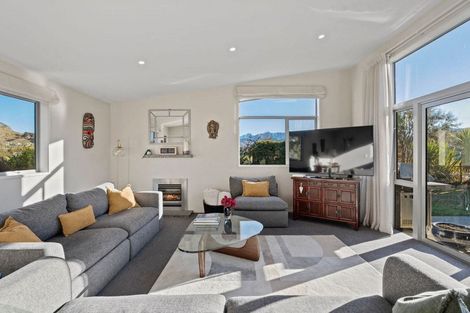 Photo of property in 3 Rere Road, Lake Hayes, Queenstown, 9304