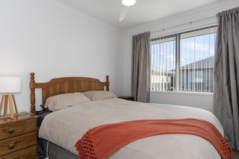 Photo of property in 11 Lance Way, Papamoa, 3118