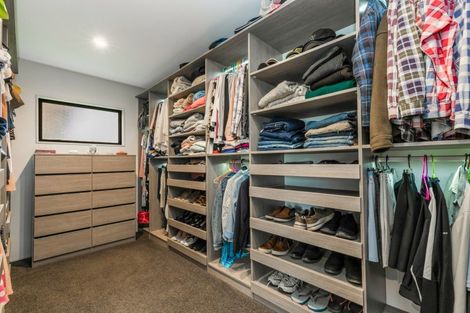 Photo of property in 89 Burnside Road, Ardmore, Papakura, 2582