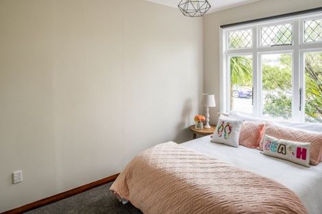 Photo of property in 27 Main Road, Titahi Bay, Porirua, 5022