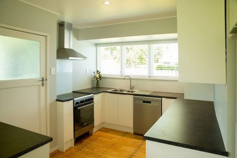 Photo of property in 11 Huia Street, Waiuku, 2123