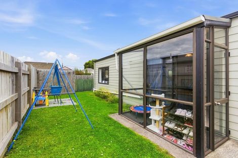 Photo of property in 13c Burns Street, South Dunedin, Dunedin, 9012