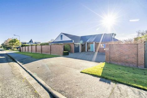 Photo of property in 100 Terrace Street, Rosedale, Invercargill, 9810