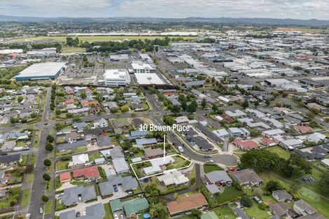 Photo of property in 10 Bowen Place, St Andrews, Hamilton, 3200