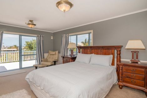 Photo of property in 5 Pipi Dune, Whitianga, 3510