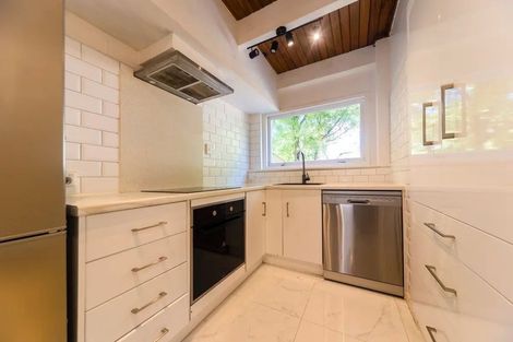 Photo of property in 8/46 Manuka Street, Hokowhitu, Palmerston North, 4410