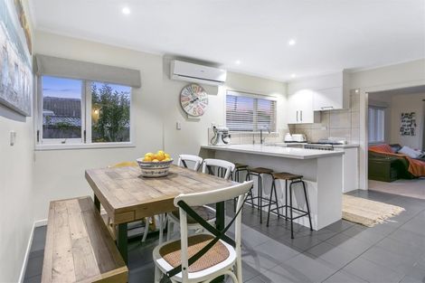 Photo of property in 1/105 Nile Road, Milford, Auckland, 0620