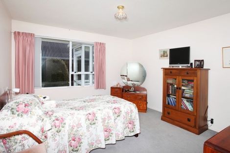 Photo of property in 247a Avonhead Road, Avonhead, Christchurch, 8042