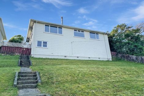 Photo of property in 15 Anthony Street, Tawa, Wellington, 5028
