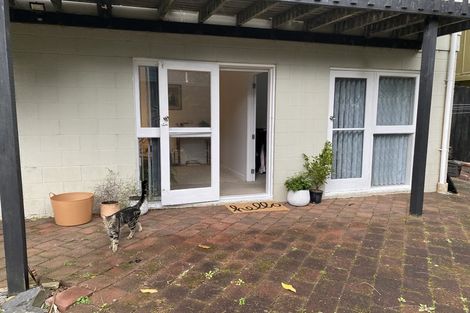 Photo of property in 1/19 Pemberton Avenue, Bayview, Auckland, 0629