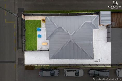 Photo of property in 73 Macandrew Road, South Dunedin, Dunedin, 9012