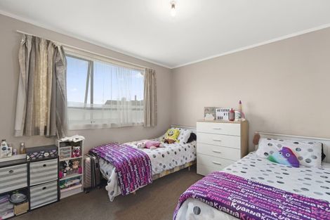 Photo of property in 71b Grace Crescent, Richmond Heights, Taupo, 3330