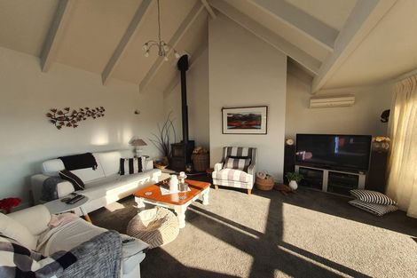 Photo of property in 98 Arapiki Road, Stoke, Nelson, 7011