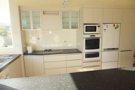 Photo of property in 4/586 Barbadoes Street, Edgeware, Christchurch, 8013