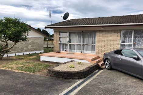 Photo of property in 42a Clevedon Road, Papakura, 2110