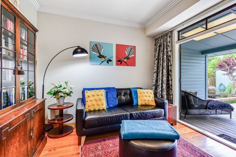 Photo of property in 7 East Street, Claudelands, Hamilton, 3214