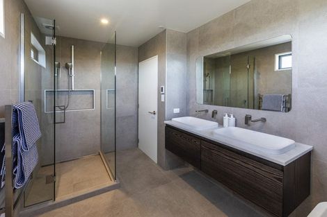 Photo of property in 87 Clare Road, St Albans, Christchurch, 8014