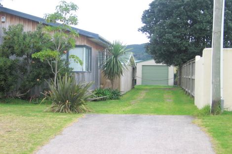 Photo of property in 106b Beverley Terrace, Whangamata, 3620