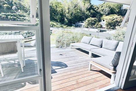 Photo of property in 73 Faraday Street, Hospital Hill, Napier, 4110