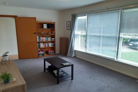 Photo of property in 37 Kowhai Terrace, Saint Martins, Christchurch, 8022