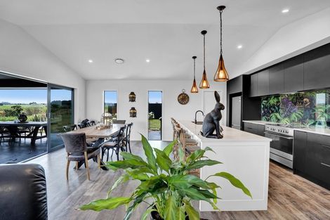 Photo of property in 661 Manaia Road, Manaia, Coromandel, 3581