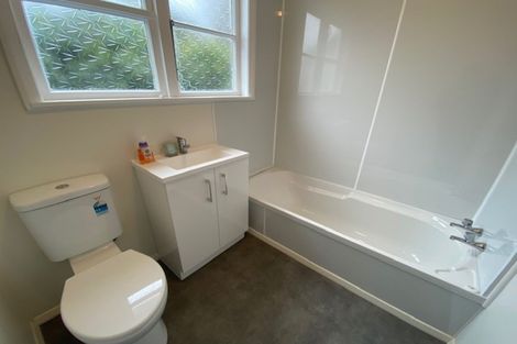 Photo of property in 9 Wharenui Terrace, Roslyn, Palmerston North, 4414