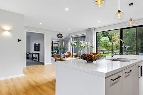 Photo of property in 6 Old Stone Lane, Cracroft, Christchurch, 8022