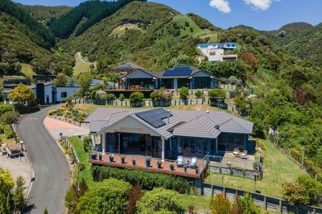 Photo of property in 18 Springlea Heights, Atawhai, Nelson, 7010