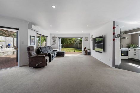 Photo of property in 15 Robinson Terrace, Rangatira Park, Taupo, 3330