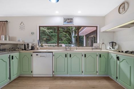 Photo of property in 8 Deodar Place, Totara Heights, Auckland, 2105