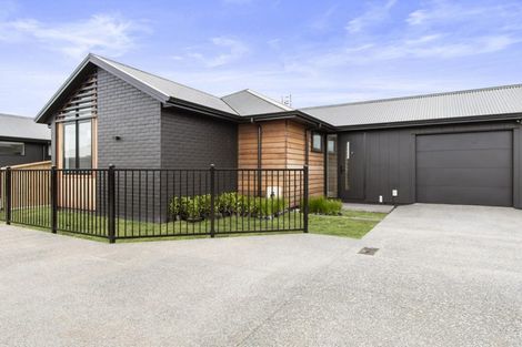 Photo of property in 4/9 Kingsley Street, Saint Andrews, Hamilton, 3200