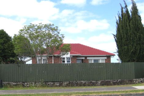 Photo of property in 127 Birkenhead Avenue, Birkenhead, Auckland, 0626