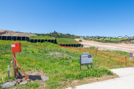 Photo of property in 2 Kopu Road, Orewa, 0931