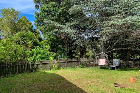 Photo of property in 44 Rimutaka Place, Titirangi, Auckland, 0604
