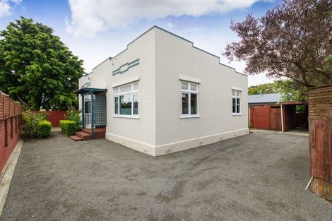 Photo of property in 33 Knowles Street, Terrace End, Palmerston North, 4410
